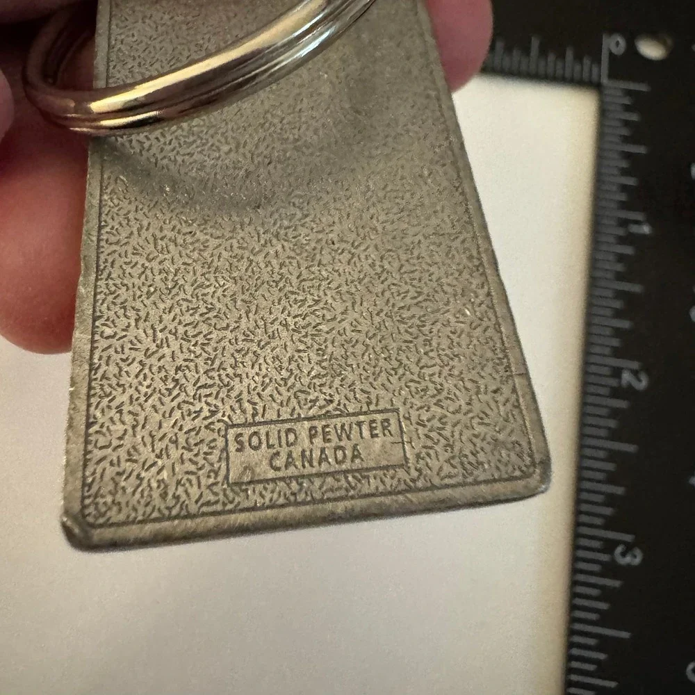 Vintage NYC‎ 99 Toronto Canada Keychain Solid Pewter Souvenir Keyring